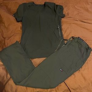 Size small koi lite scrubs